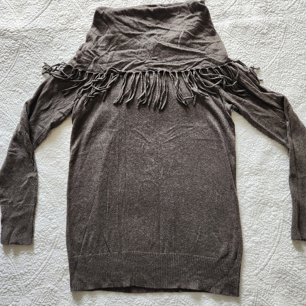 Beautiful Rayon/Wool Fringe Sweater M